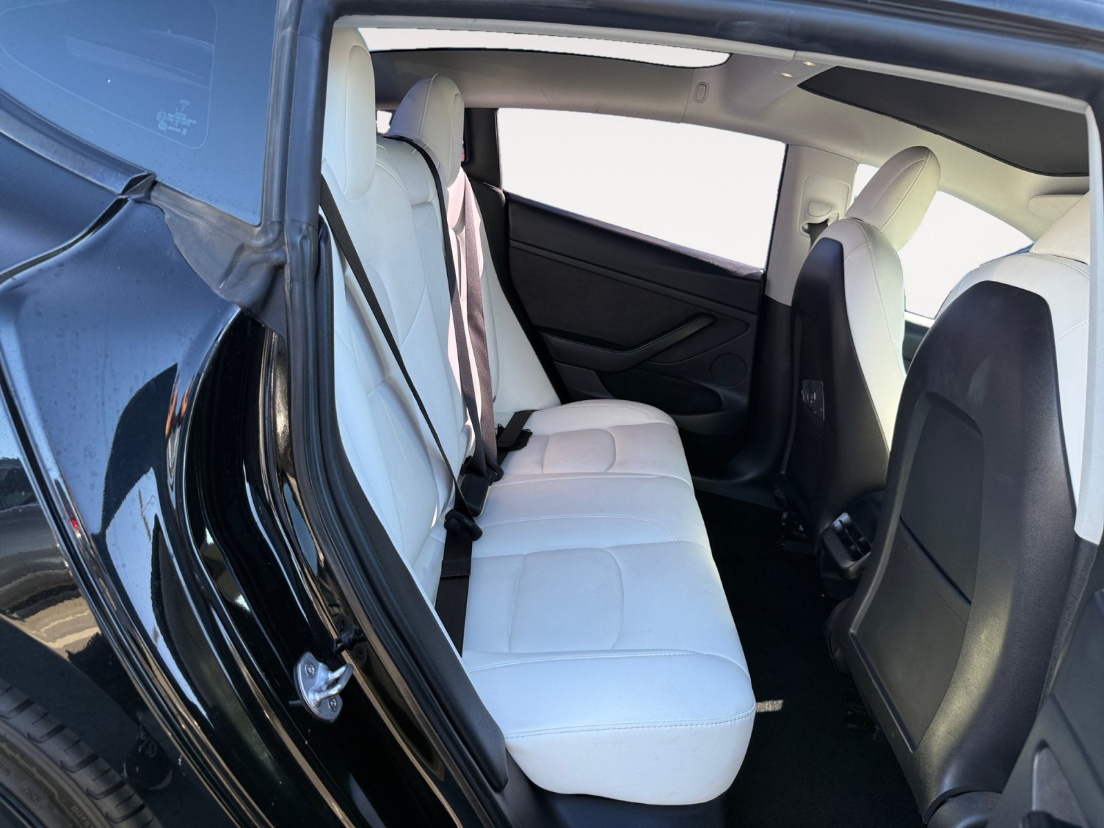 Used 2021 Black Tesla Standard Range Plus image 18