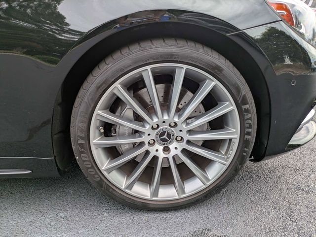 Used 2017 Black Mercedes-Benz S 550 image 11