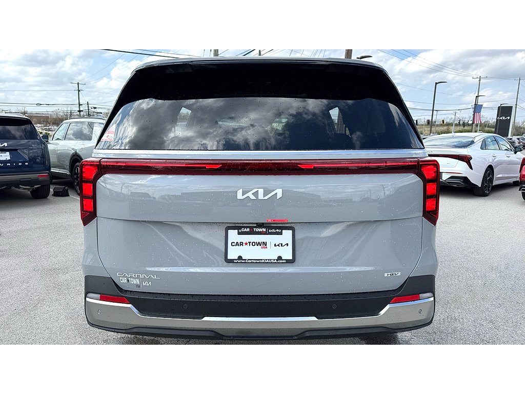 New 2026 Ceramic Silver Kia SX image 5