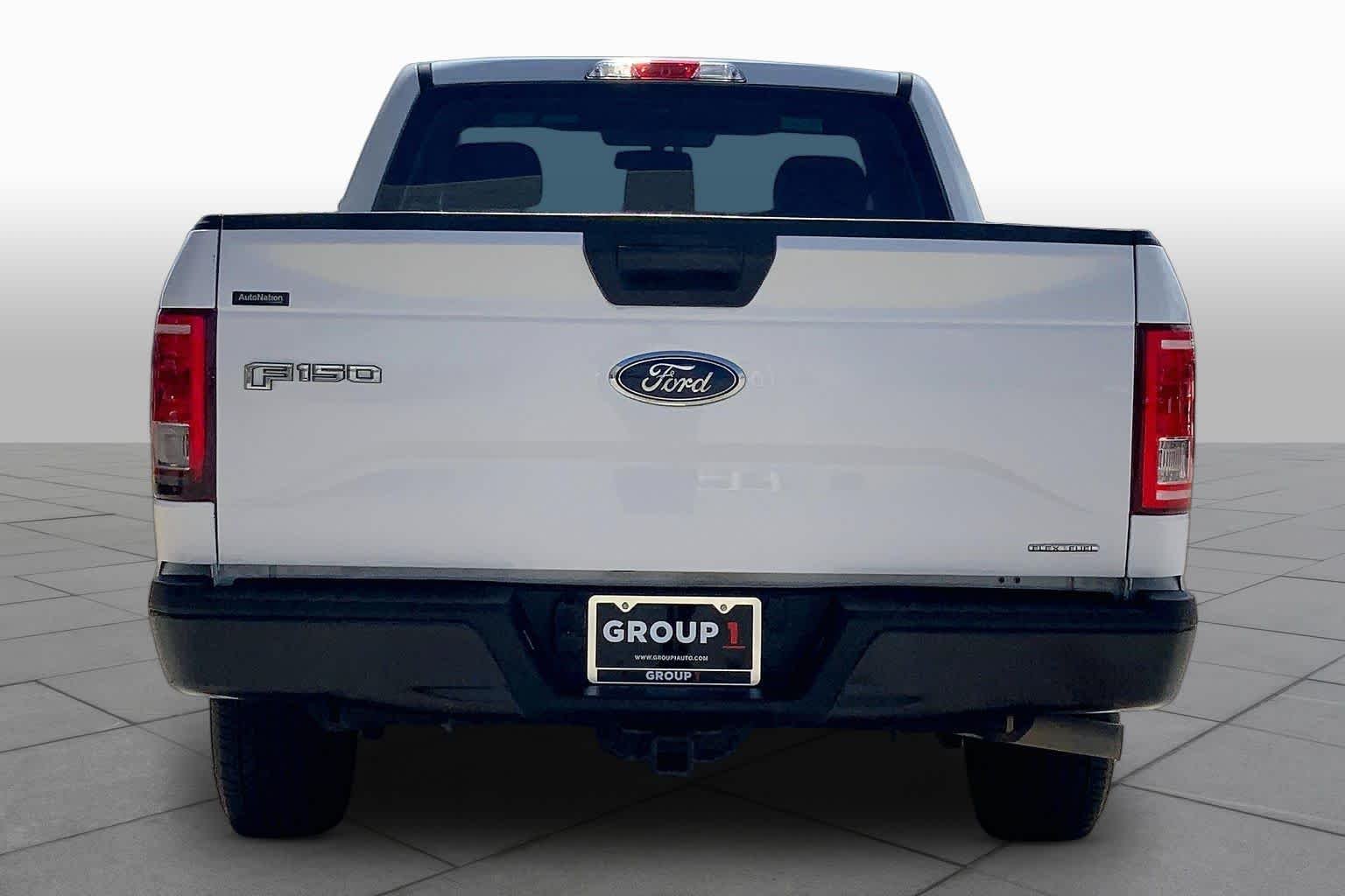 Used 2016 Oxford White Ford XL image 5