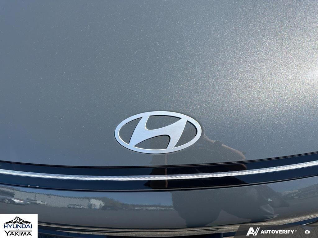 New 2026 Ecotronic Gray Pearl Hyundai SEL Premium AWD image 9