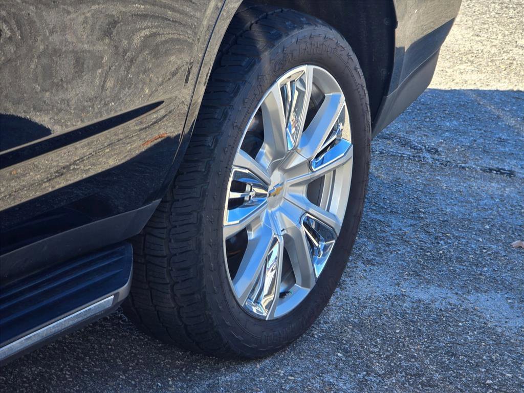 Used 2022 BLACK Chevrolet High Country image 19