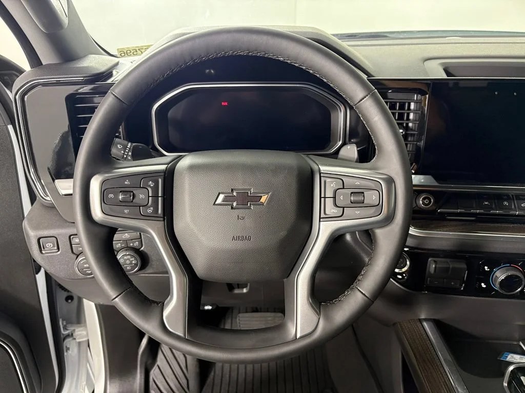 New 2026 Summit White Chevrolet RST image 26