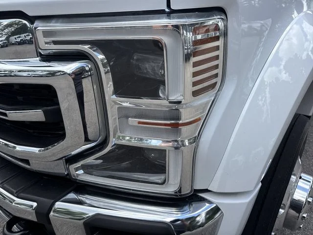 Used 2022 White Ford Lariat image 11