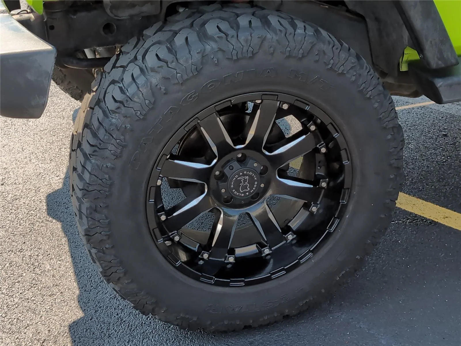 Used 2013 Gecko Pearl Jeep Sport image 11