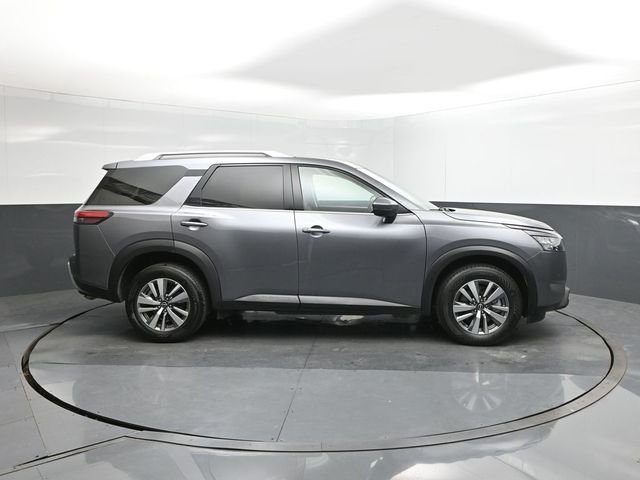 Used 2025 Gray Nissan SL image 26