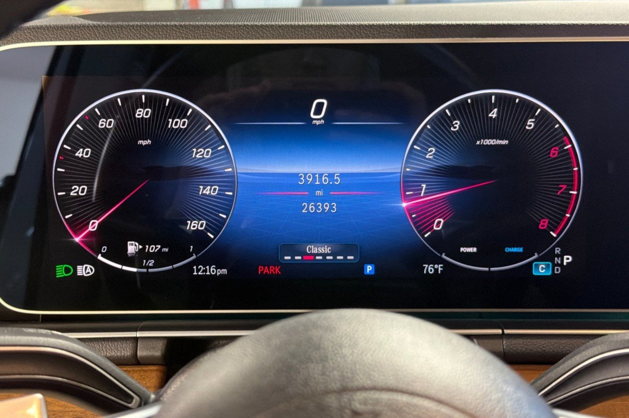 Certified Used 2024 Polar White Mercedes-Benz GLE 450 image 22