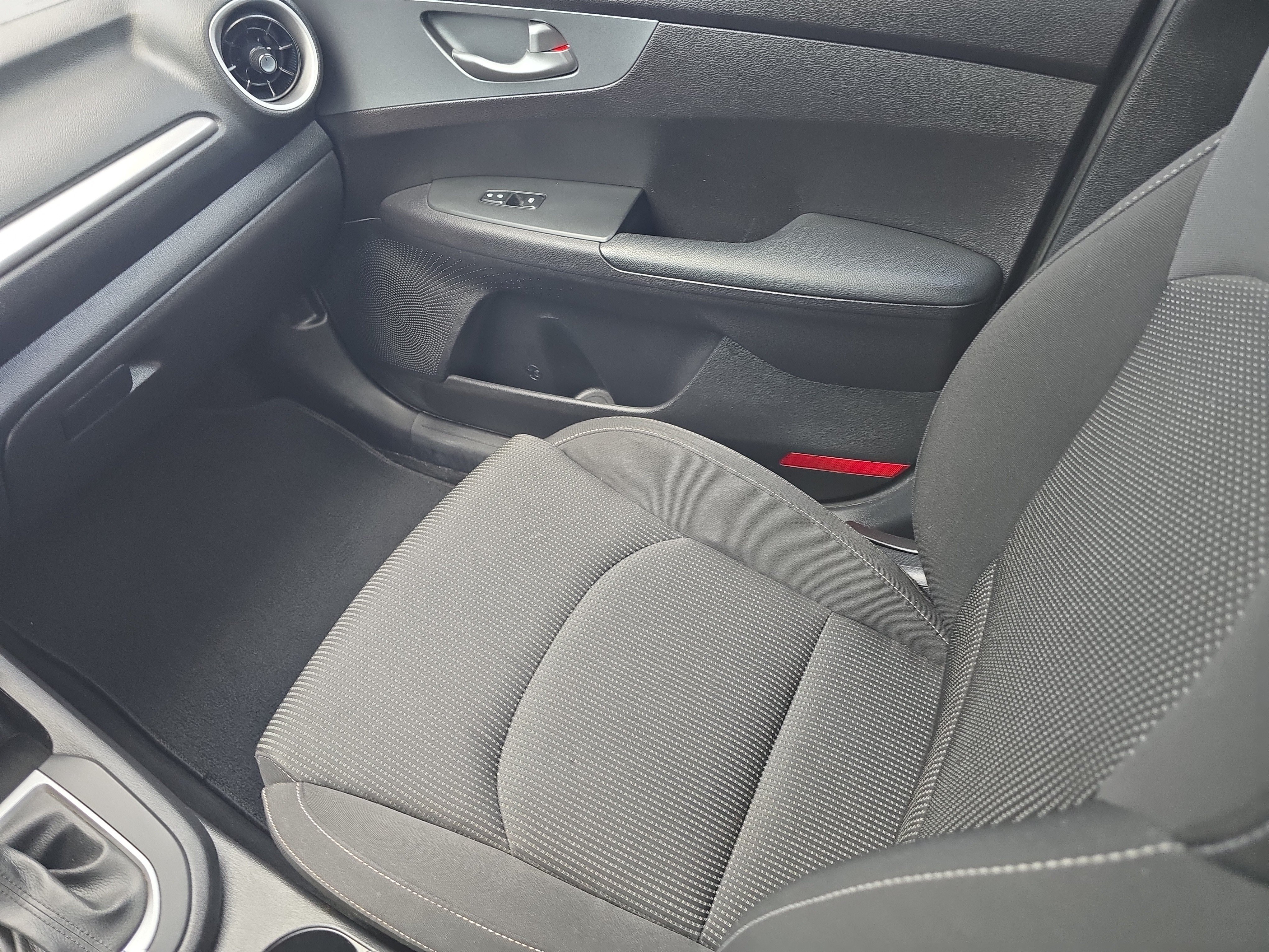 Certified Used 2021 Deep Sea Blue Kia LXS image 15