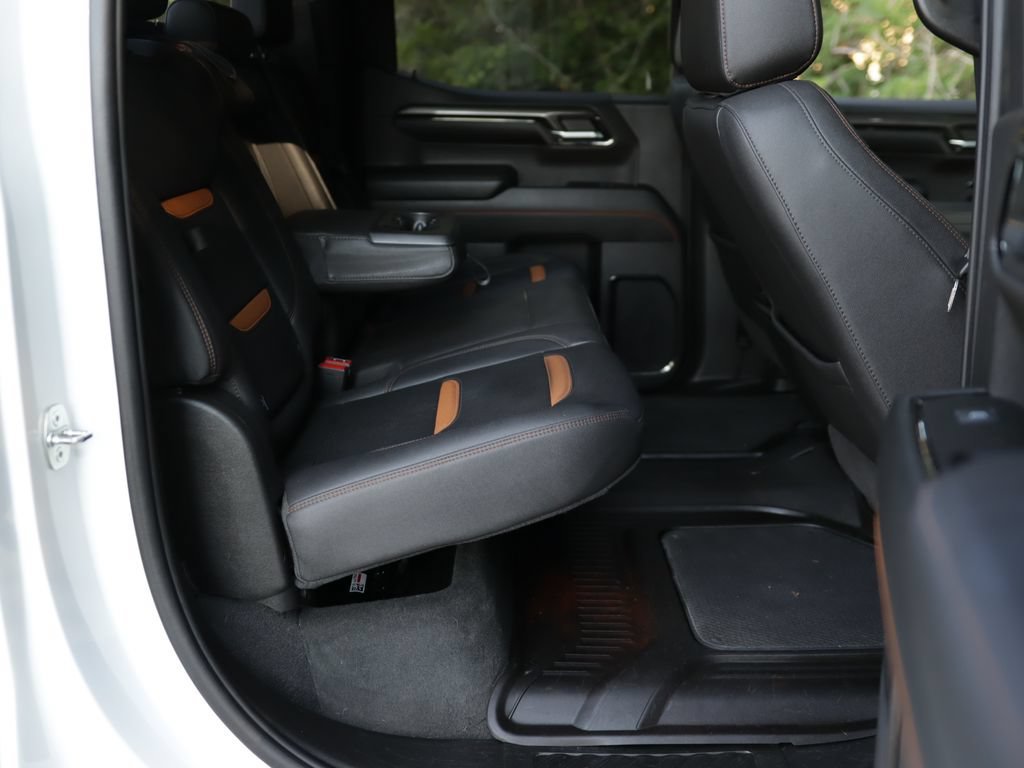Used 2023 SUMMIT WHITE GMC AT4 image 35