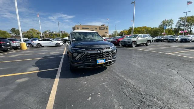 Used 2025 Black Chevrolet ACTIV image 3