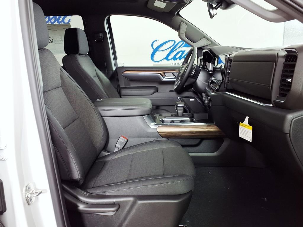 2026 Chevrolet Silverado 1500 RST - Photo 11