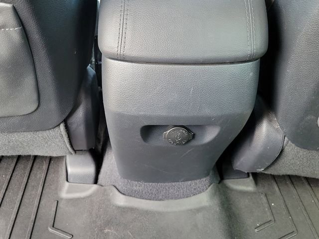 Used 2017 Silver Hyundai 2.4 Base image 32