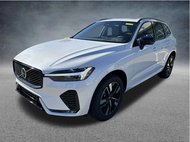 New 2026 Crystal White Volvo Core image 4