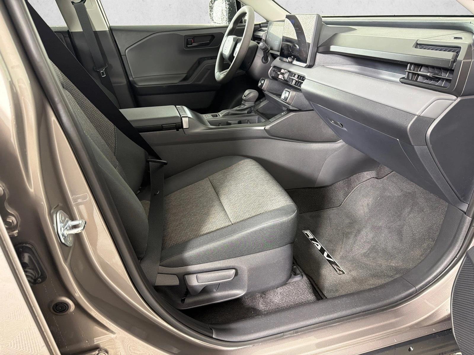 Used 2026  Toyota LE image 13