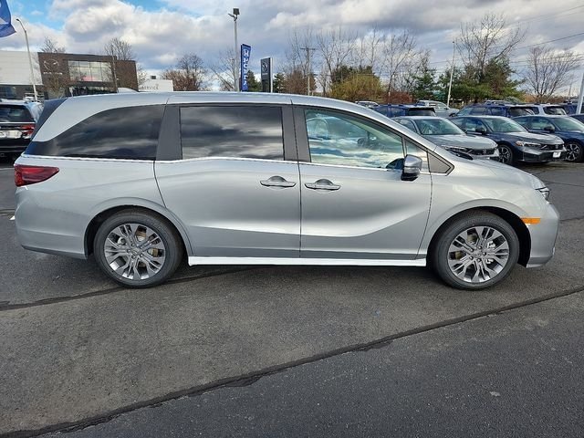 2026 Honda Odyssey Touring - Photo 7