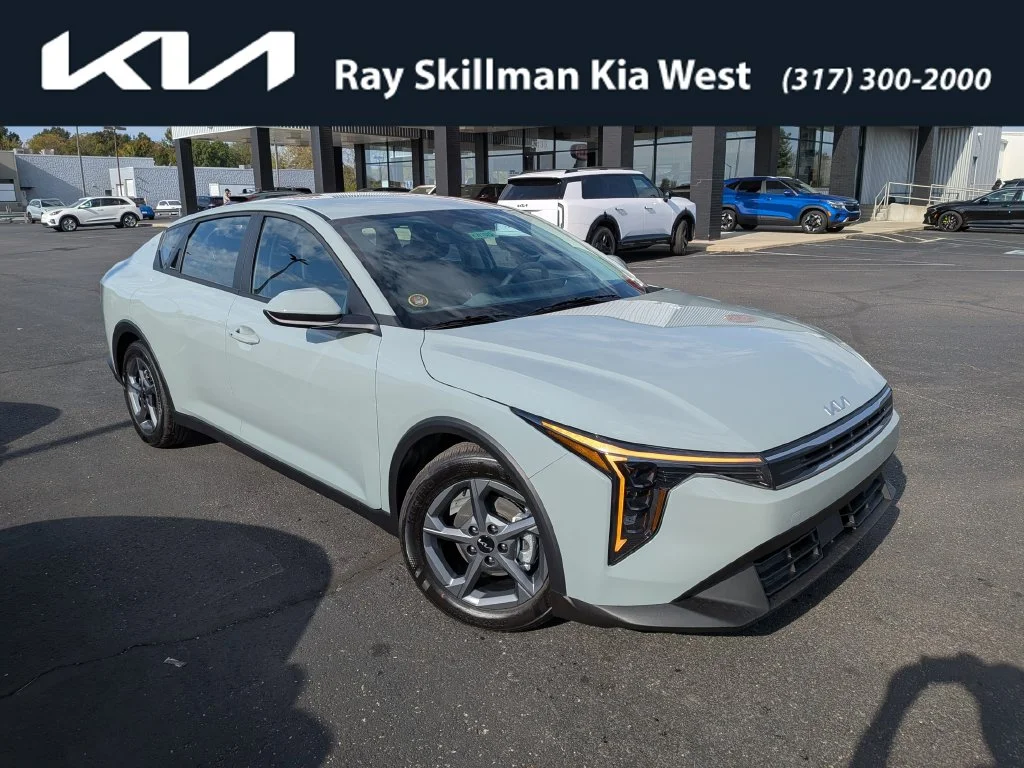 2027 Kia K4