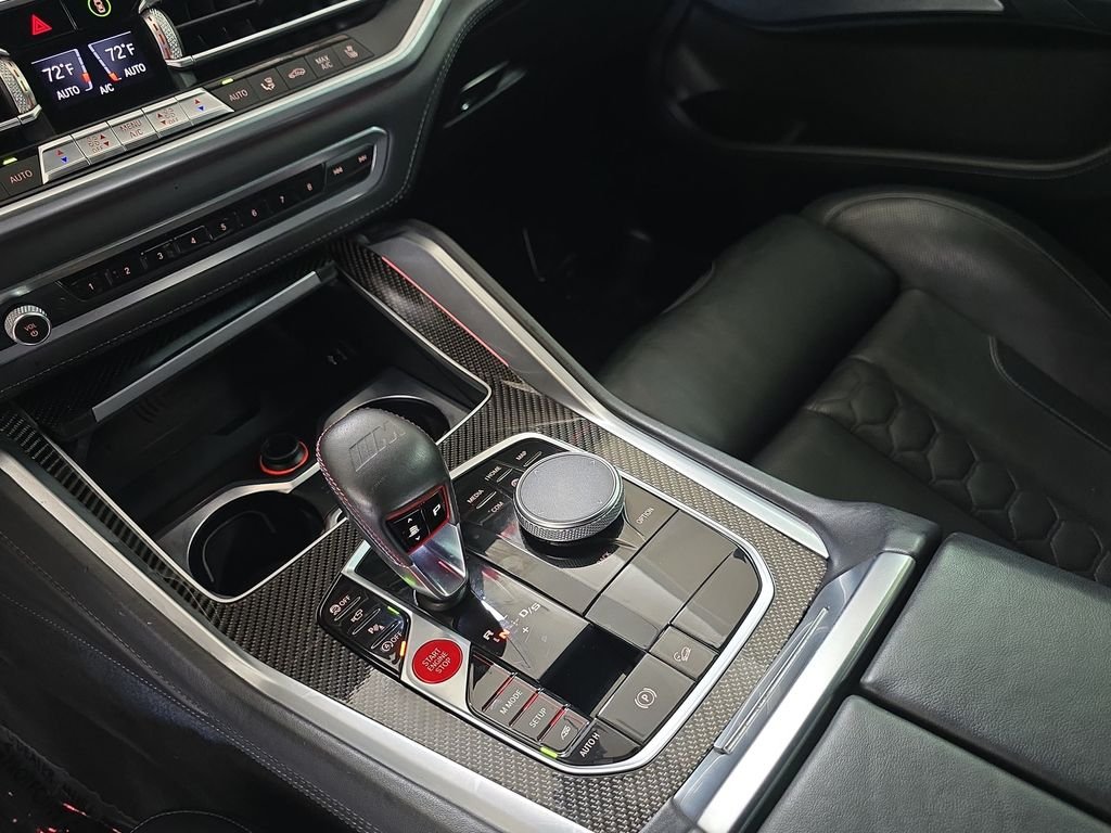 Used 2020 Marina Bay Blue Metallic BMW Competition image 26