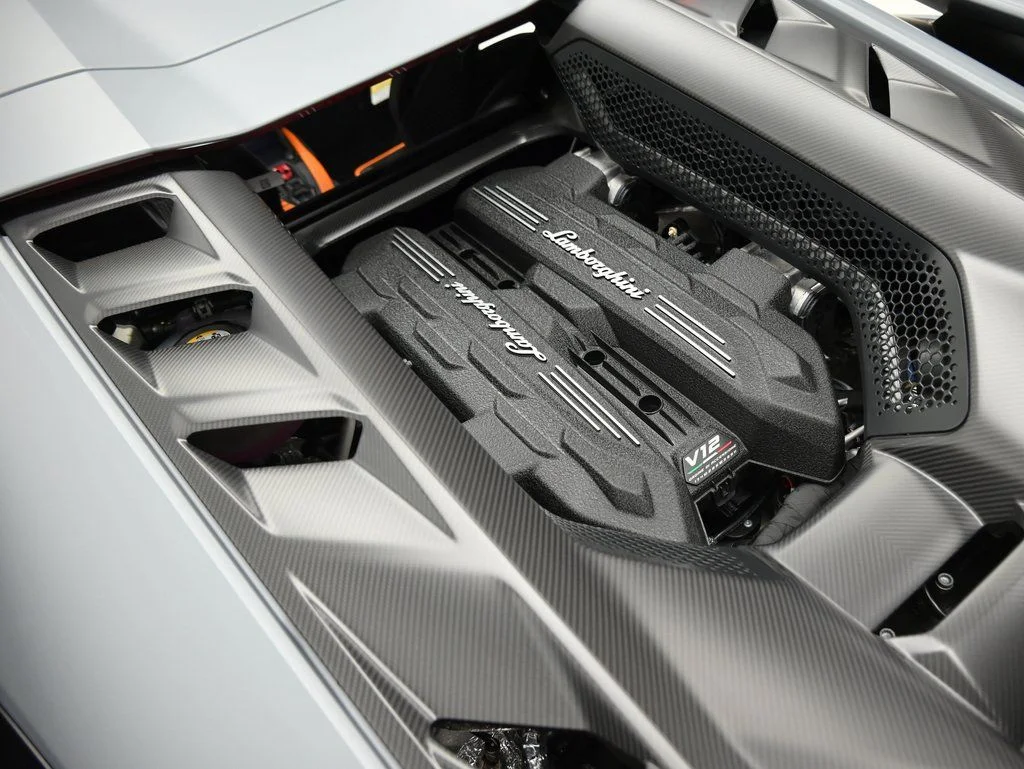 2026 Lamborghini Revuelto Base - Photo 29