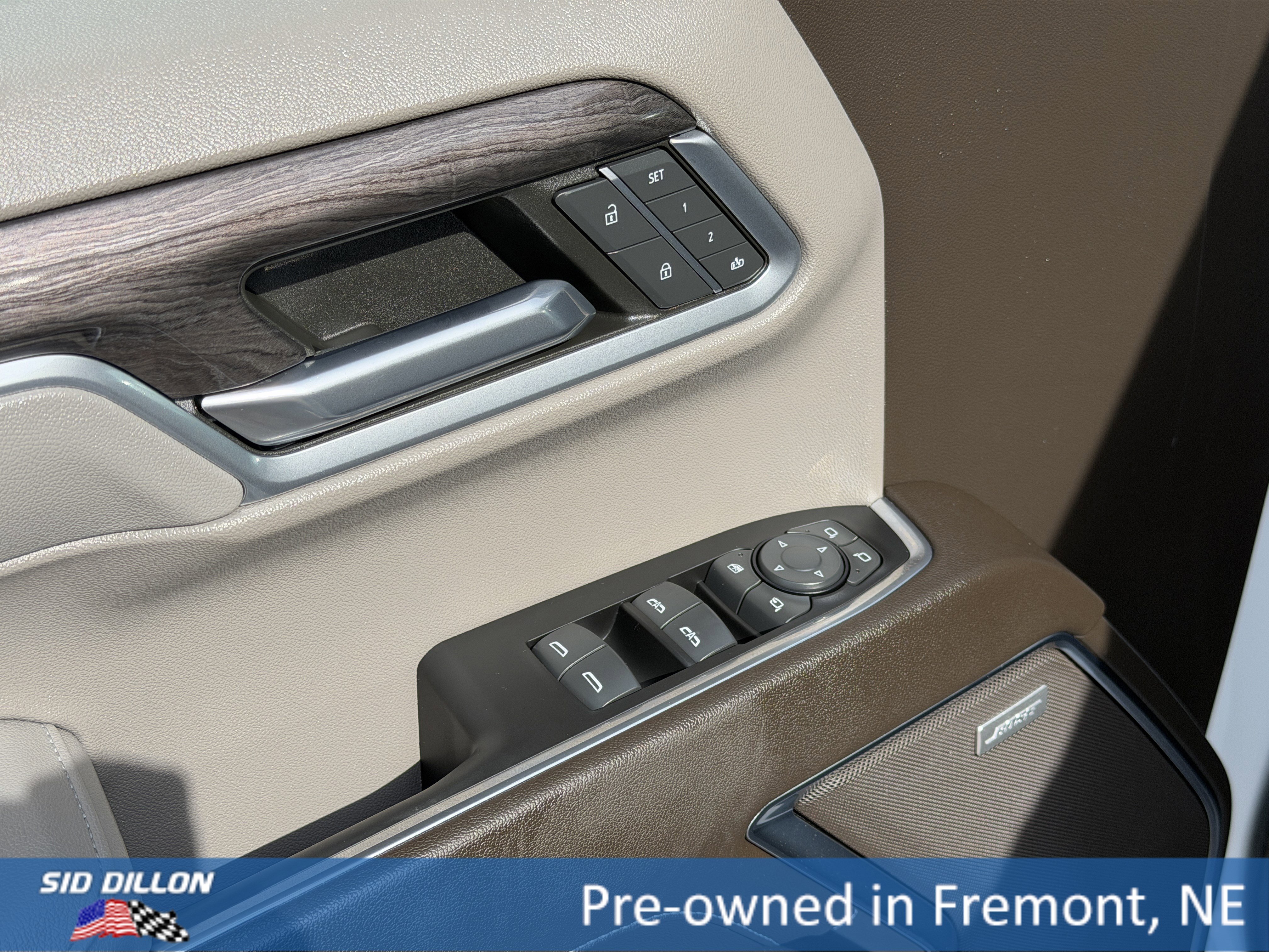 Used 2023 Summit White Chevrolet LTZ image 14
