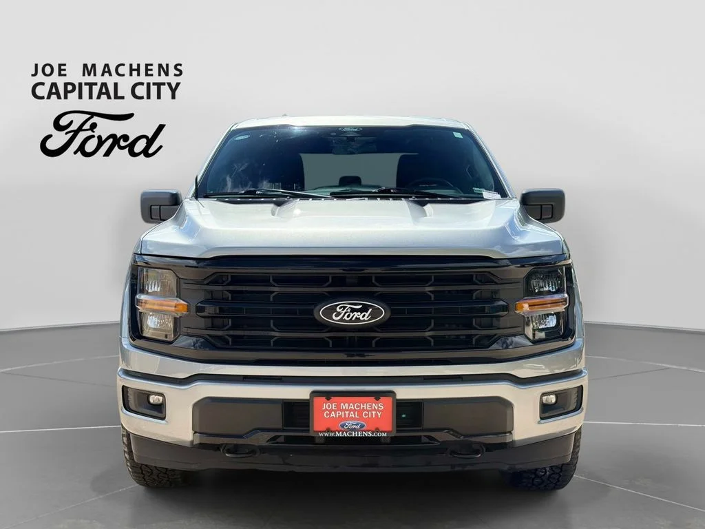 Used 2025 Iconic Silver Metallic Ford XLT image 10