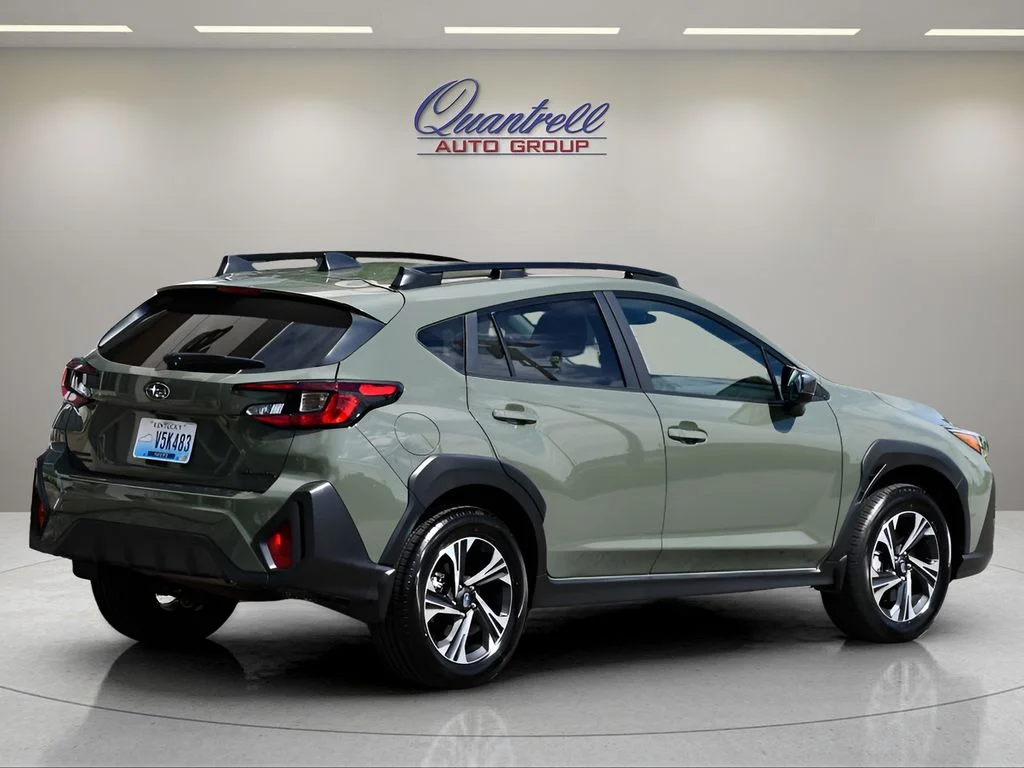 Certified Used 2026 Alpine Green Subaru Premium image 4