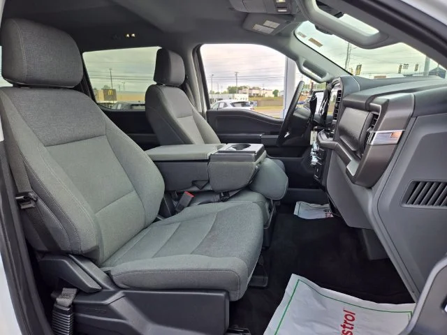 Used 2025 White Ford XLT image 20