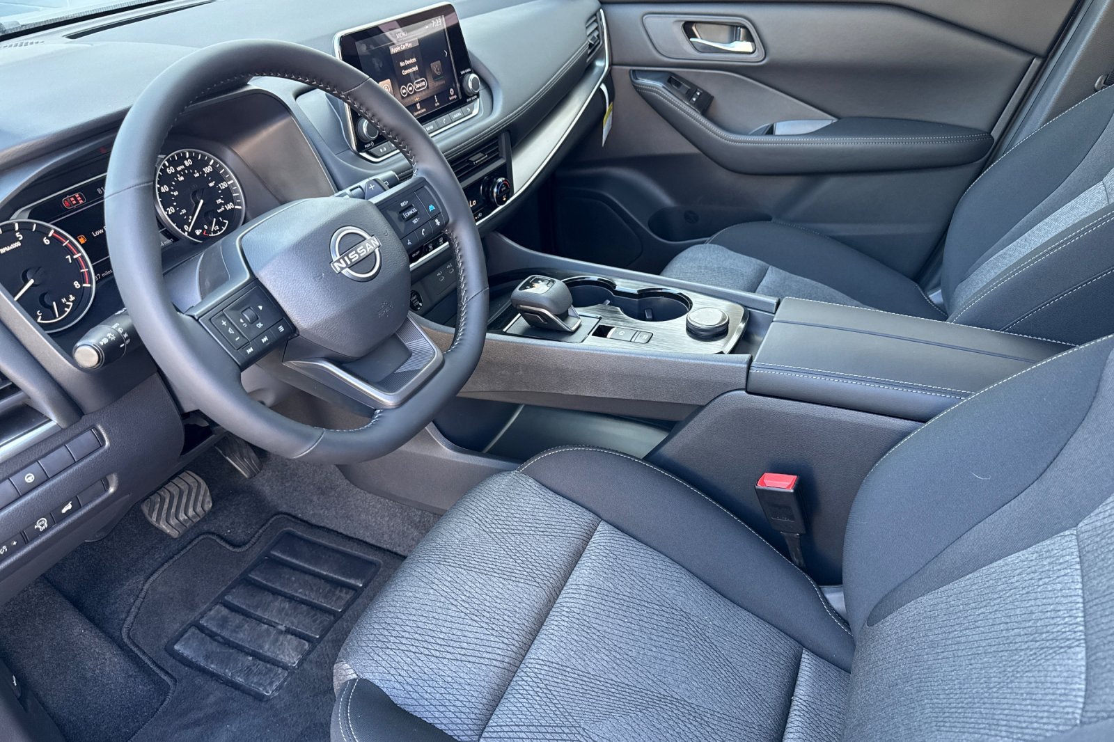 New 2026 Boulder Gray Pearl Nissan SV image 7