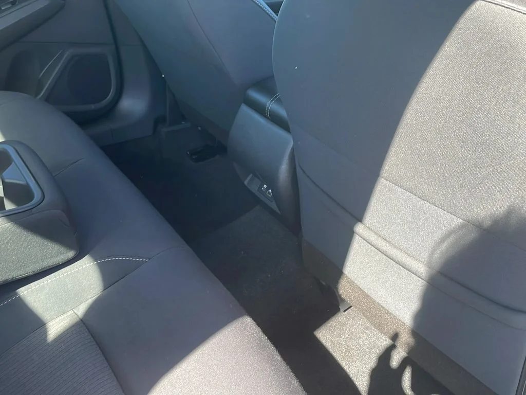 2025 Nissan Altima SV - Photo 23