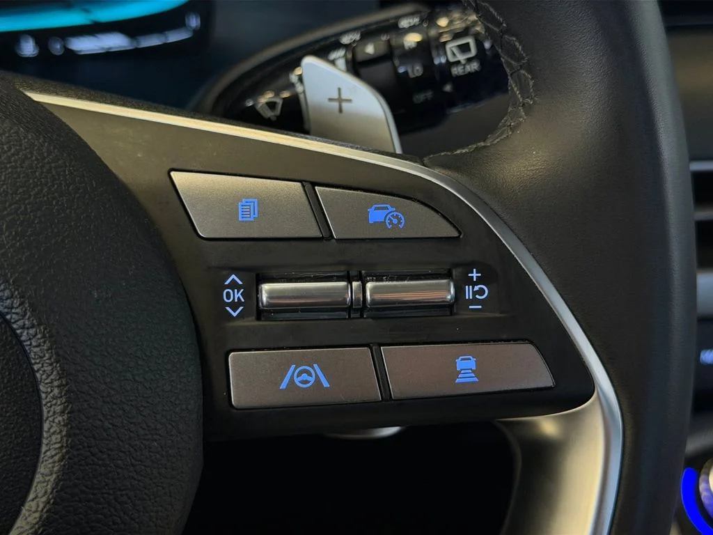 Used 2025 Gray Hyundai XRT image 32