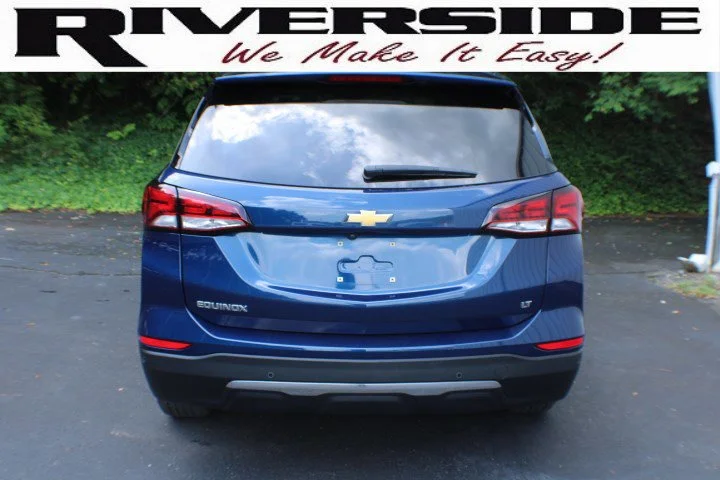 Used 2022 Blue Glow Metallic Chevrolet LT image 16