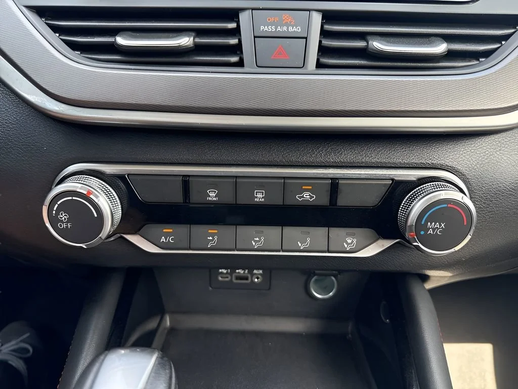 Used 2023 Gray Nissan 2.5 SR image 46