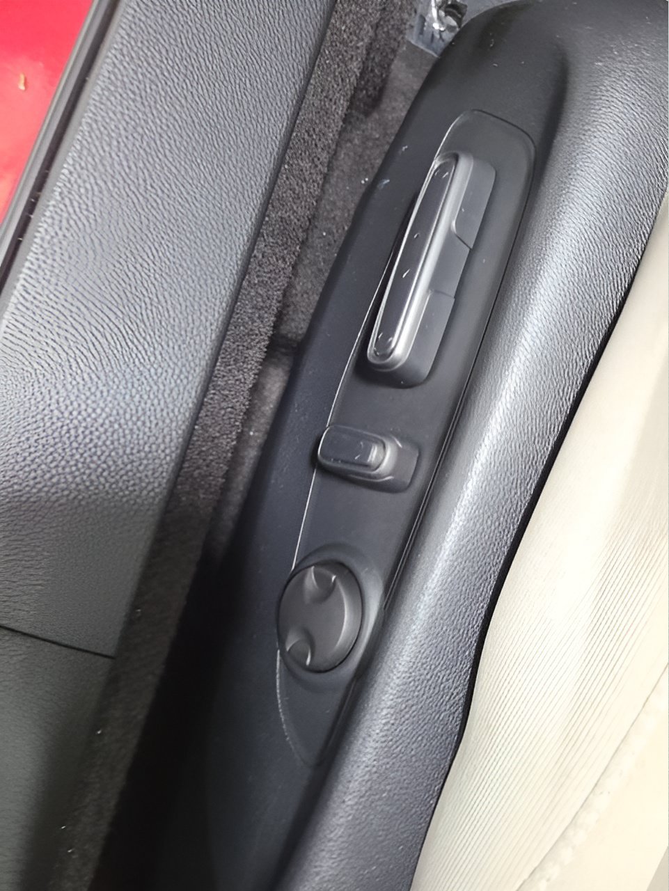 2024 Honda Accord EX - Photo 18