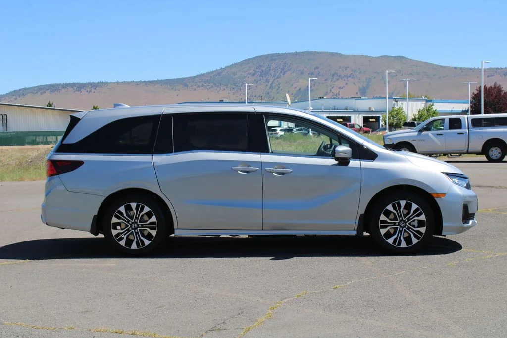 New 2026 Solar Silver Metallic Honda Elite image 7