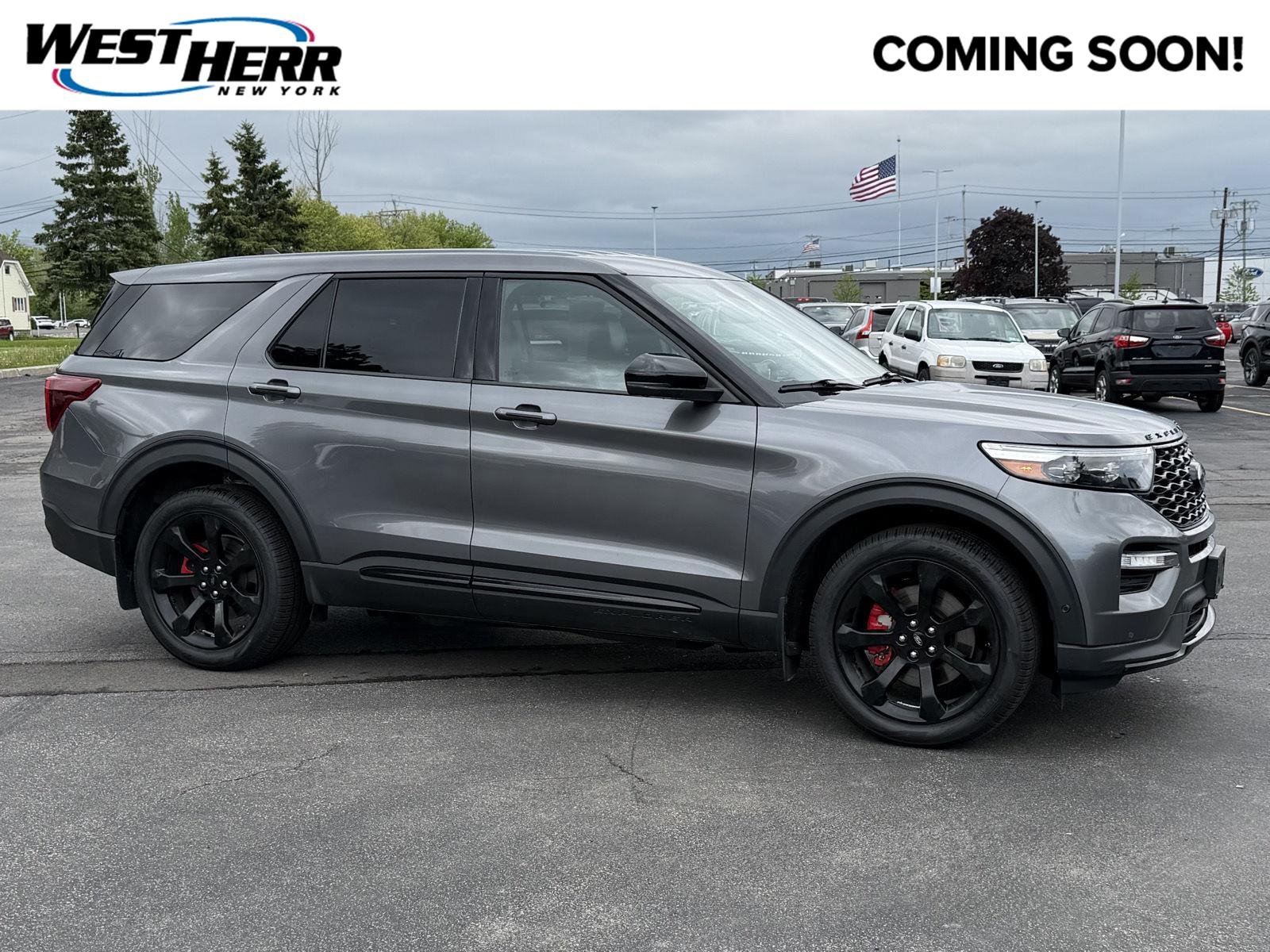 2022 Ford Explorer ST 4WD's photo