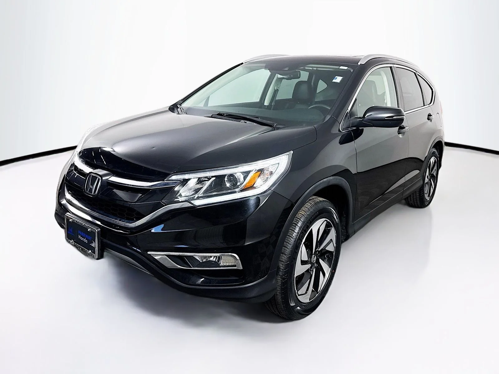 Used 2016 Black Honda Touring image 3