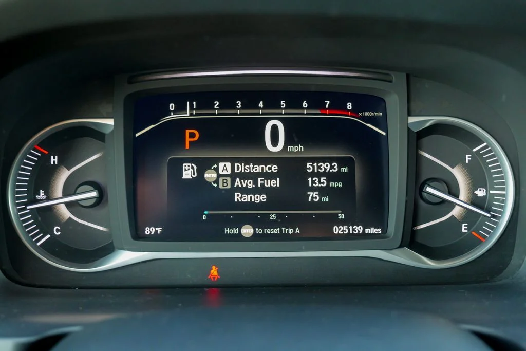 Used 2023 Black Honda EX-L image 45