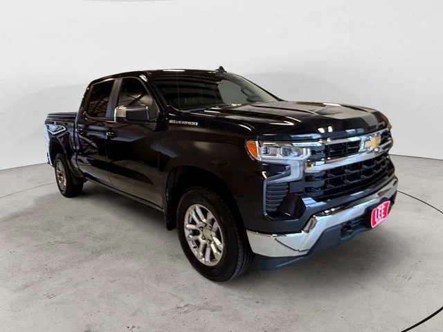 Used 2022 Gray Chevrolet LT image 8