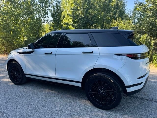 Certified Used 2024 Fuji White Land Rover Dynamic image 6