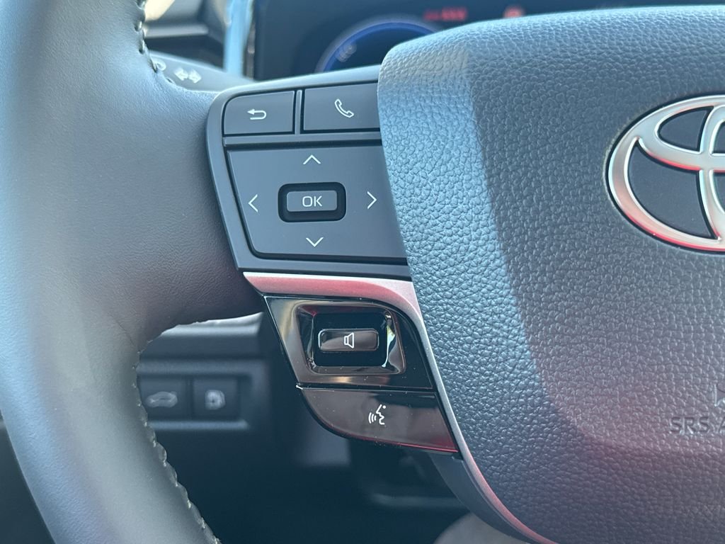 2026 Toyota Camry XLE - Photo 17