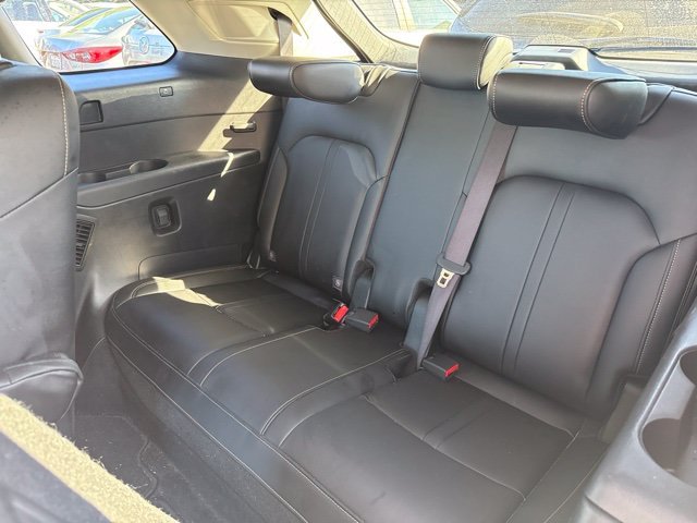 Used 2024 White Mazda Preferred image 8
