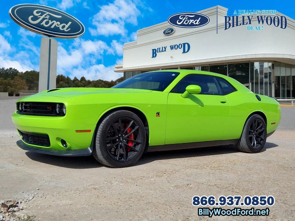 Used 2023 Sublime Metallic Dodge R/T Scat Pack image 1