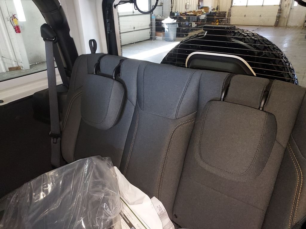 2026 Jeep Wrangler 2-Door Willys - Photo 27