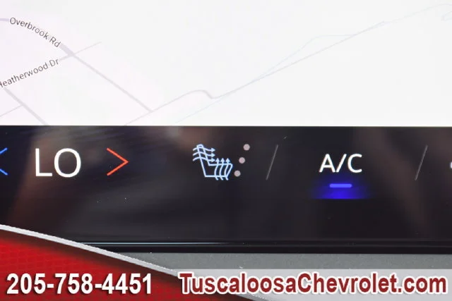 New 2027 Mosaic Black Metallic Chevrolet LT image 33