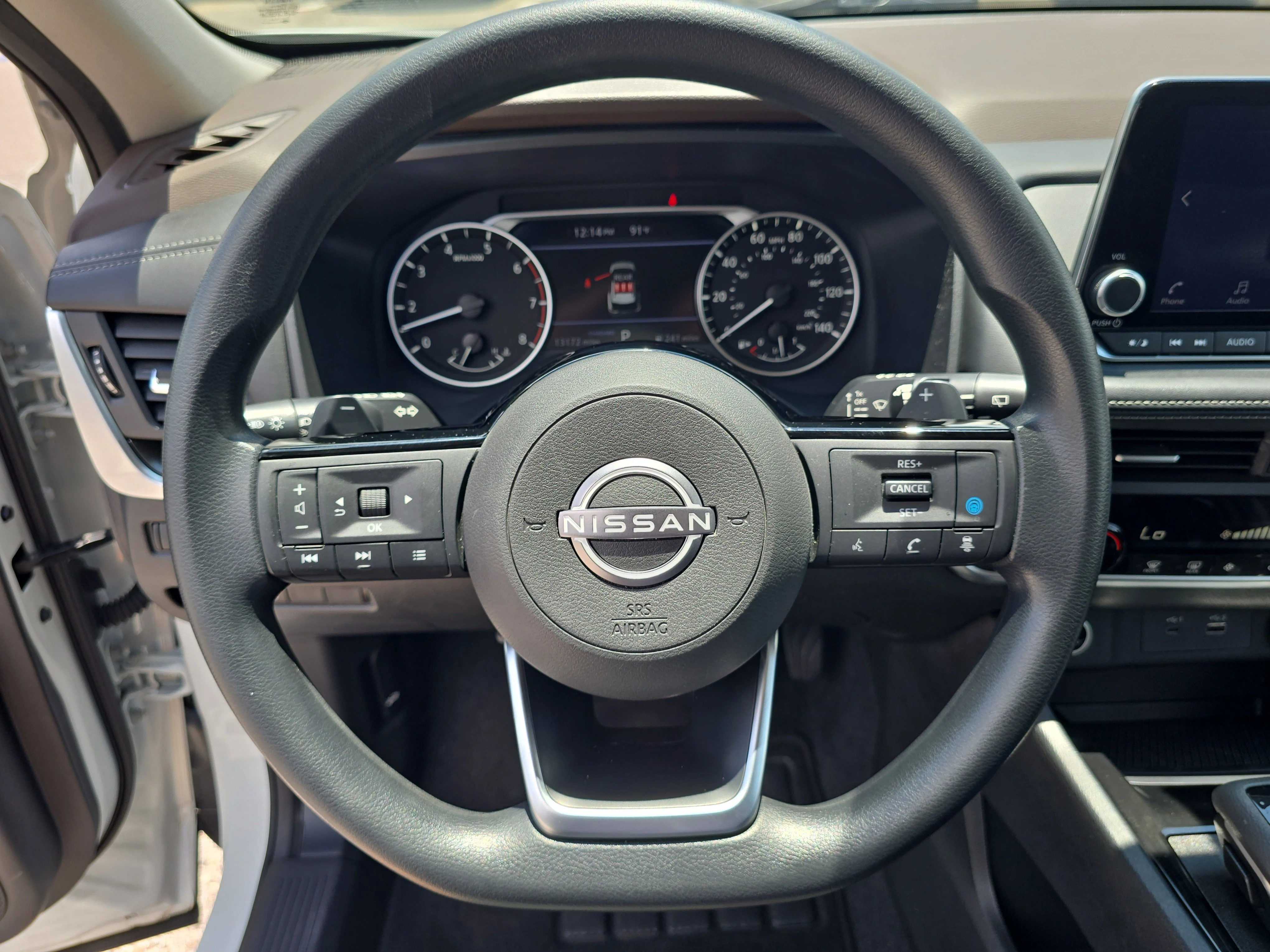 Certified Used 2023 Pearl White Tricoat Nissan SV image 28