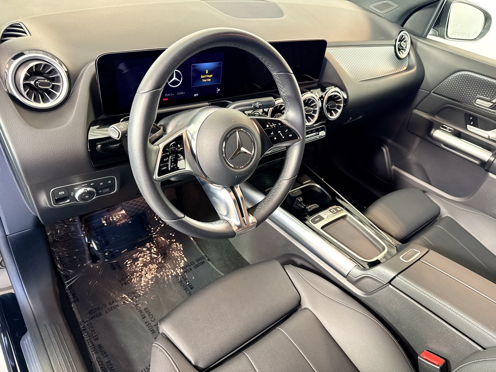 Certified Used 2025 Night Black Mercedes-Benz GLA 250 image 9