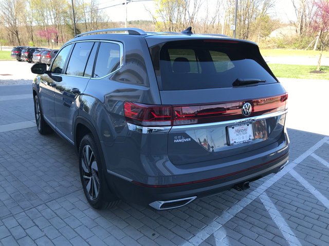 New 2026 Pure Gray Volkswagen 2.0T SEL image 6