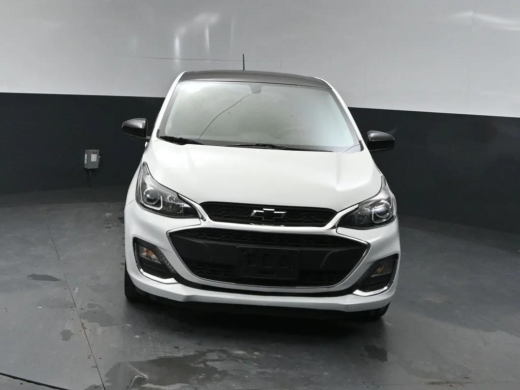 Used 2021 White Chevrolet 1LT image 6