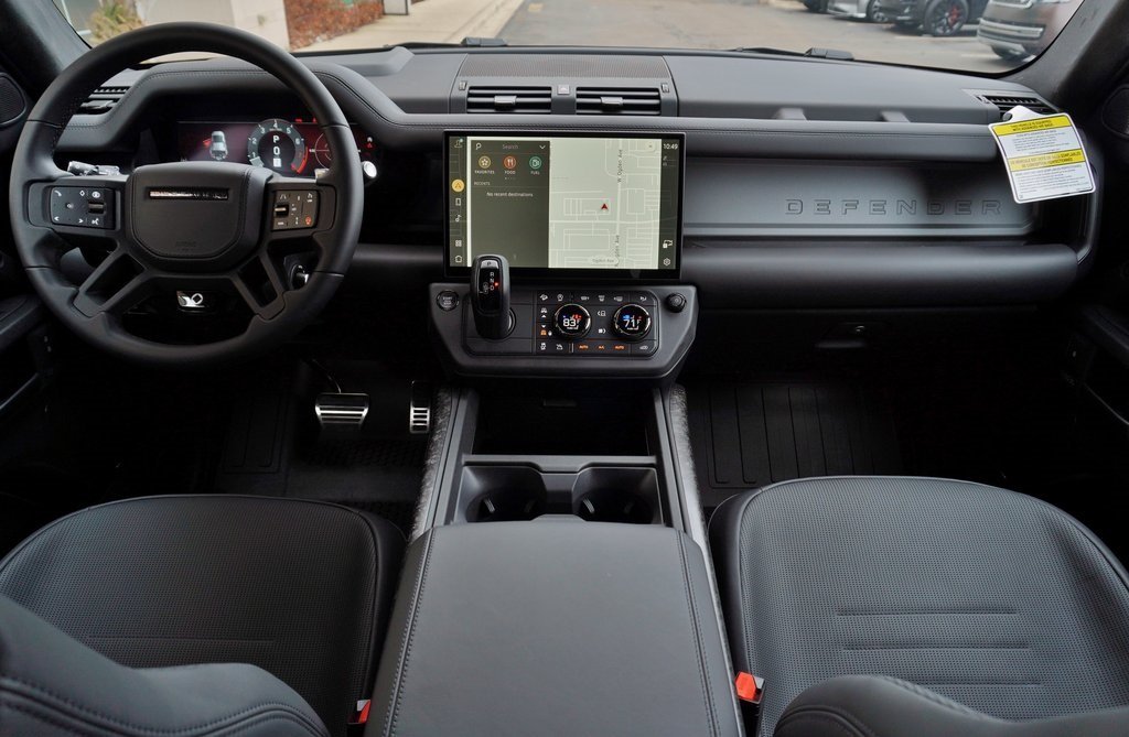 2026 LAND ROVER DEFENDER - Image 8