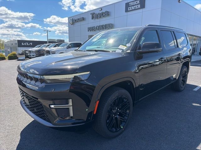 New 2026 High Gloss Black Exterior Paint Jeep Limited Reserve image 7