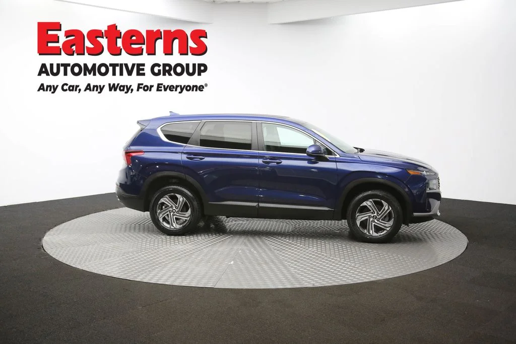 Used 2022 Blue Hyundai SE image 44